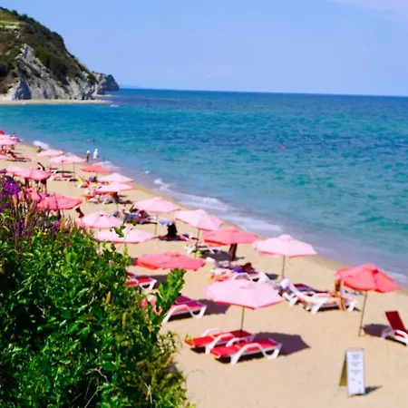 Byala Cliff Sea View Apartament *