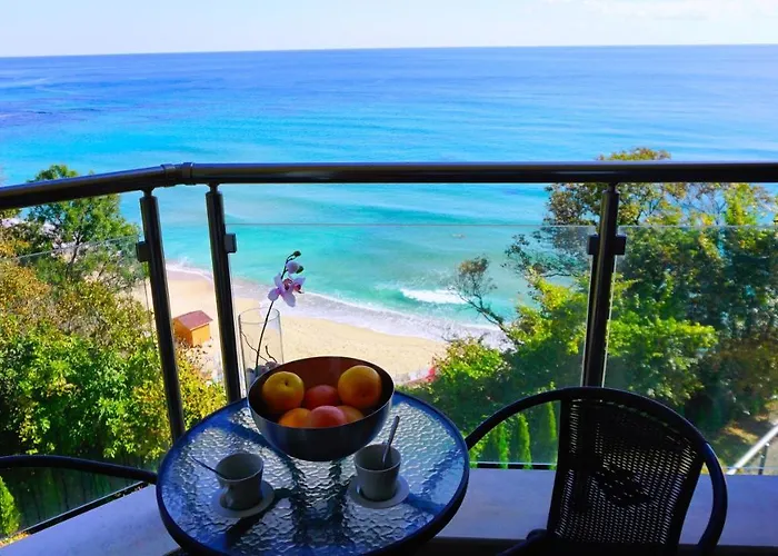 Byala Cliff Sea View *