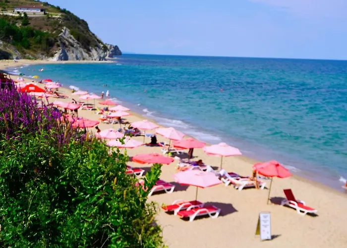 Byala Cliff Sea View 아파트 *