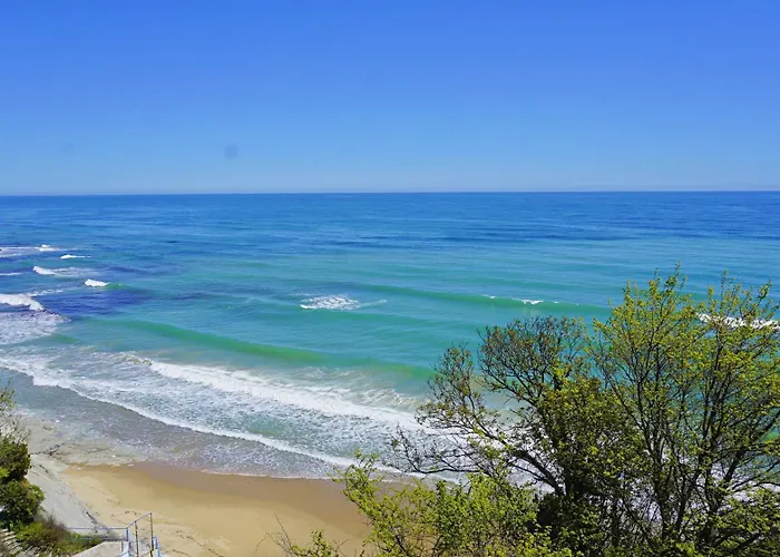 Byala Cliff Sea View Apartment *